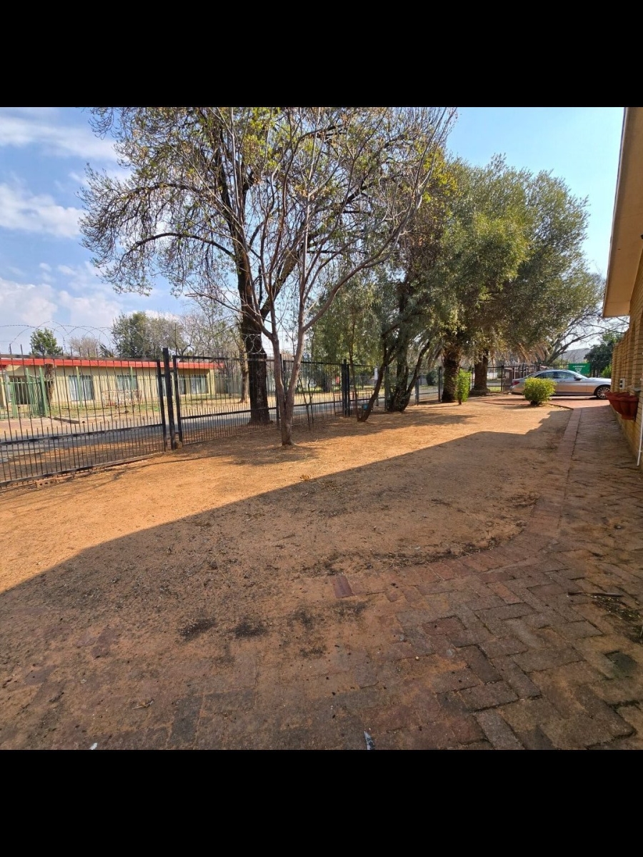 14 Bedroom Property for Sale in Brandwag Free State